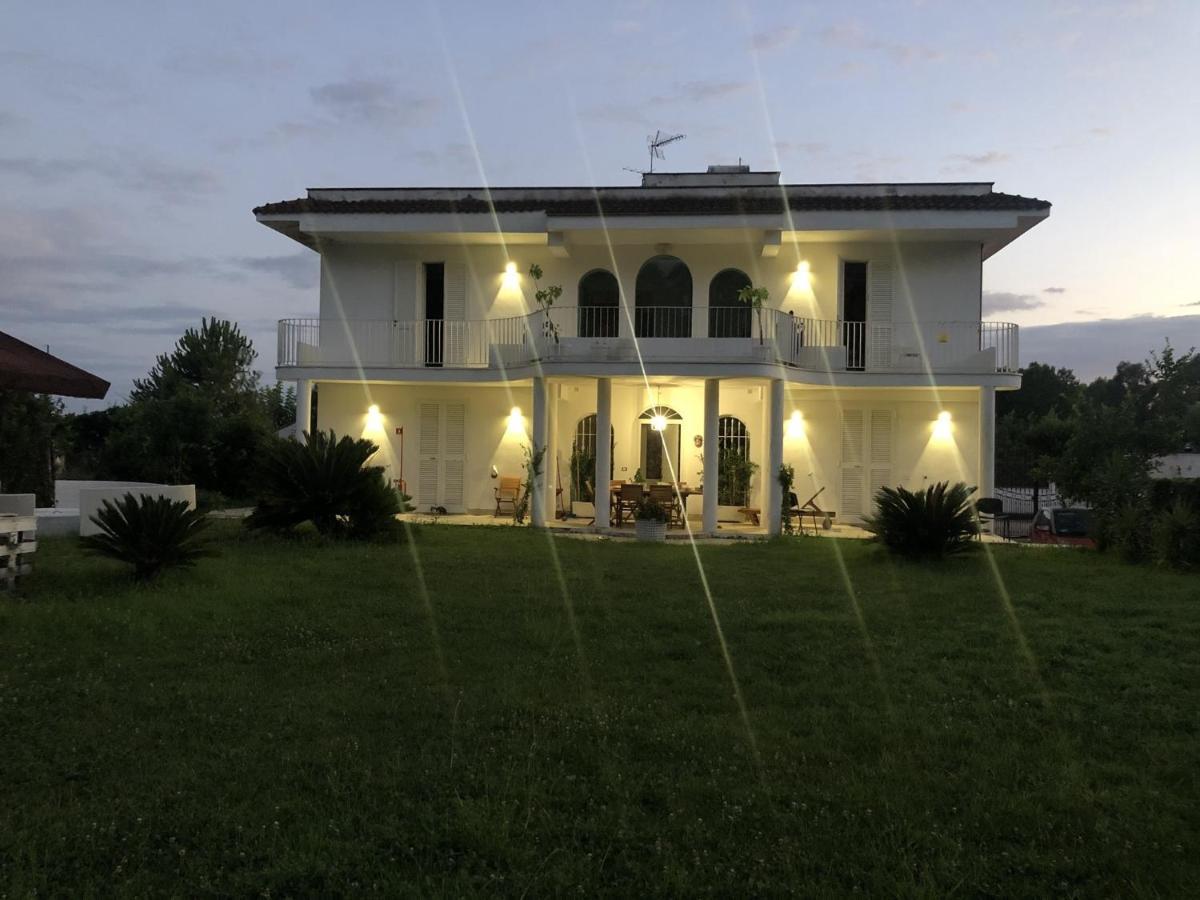 Casa Blanca B&B 라티나 외부 사진