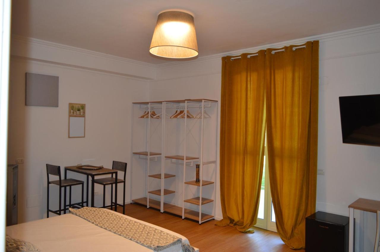 Casa Blanca B&B 라티나 외부 사진