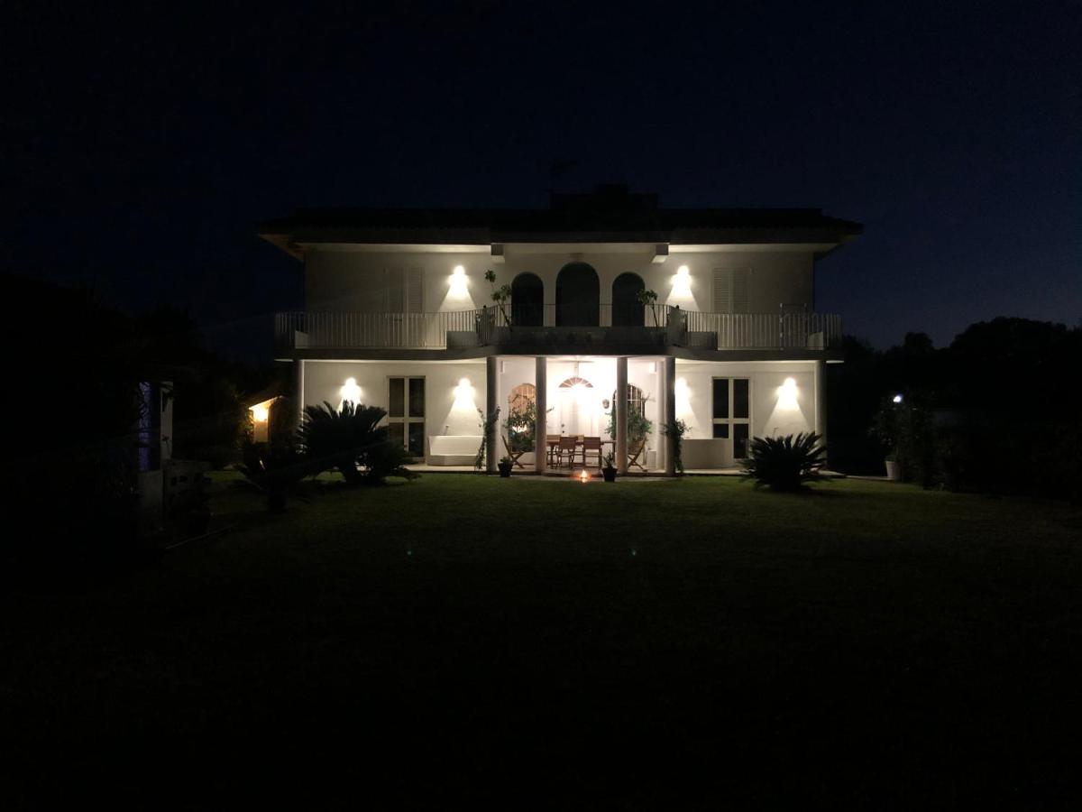 Casa Blanca B&B 라티나 외부 사진